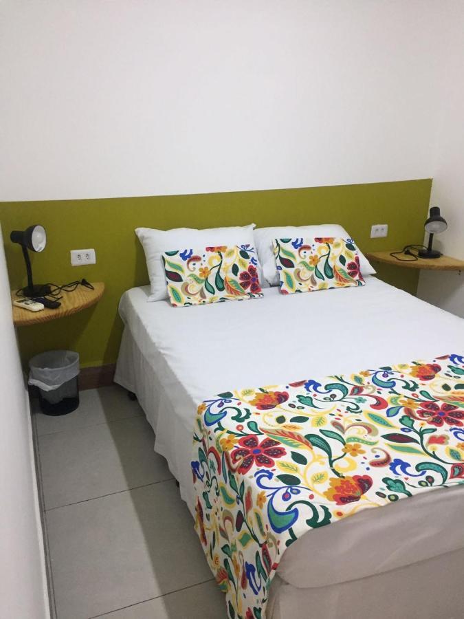 Casinha Aconchegante No Centro De Bonito I Tv, Ar-Condicionado, Bicicletas, Rede, Cozinha E Wi-Fi 20Mb Villa Eksteriør bilde